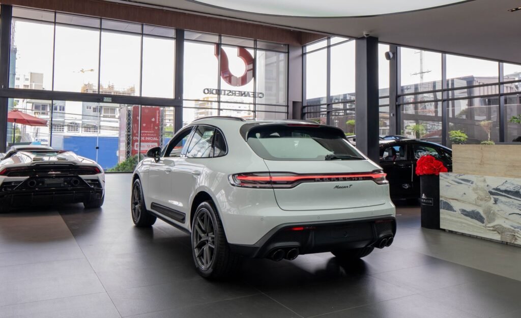 Porsche Macan T SUV 2025
