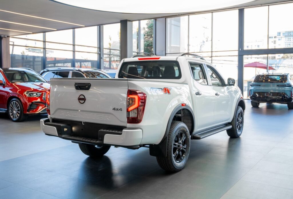 Nissan Frontier Pro-4X Camioneta 2026