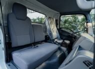 Isuzu NPR 14 pies