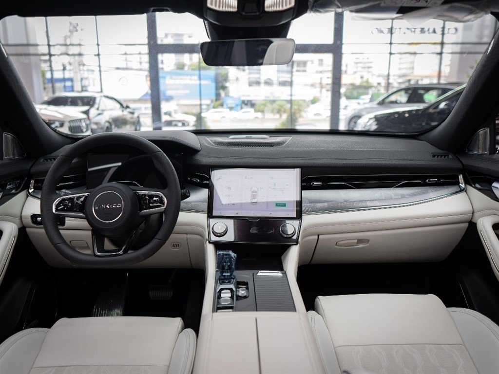 Lynk CO 09 Ultra