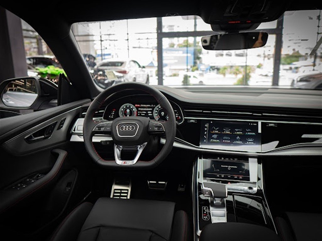 Audi Q8 Sline
