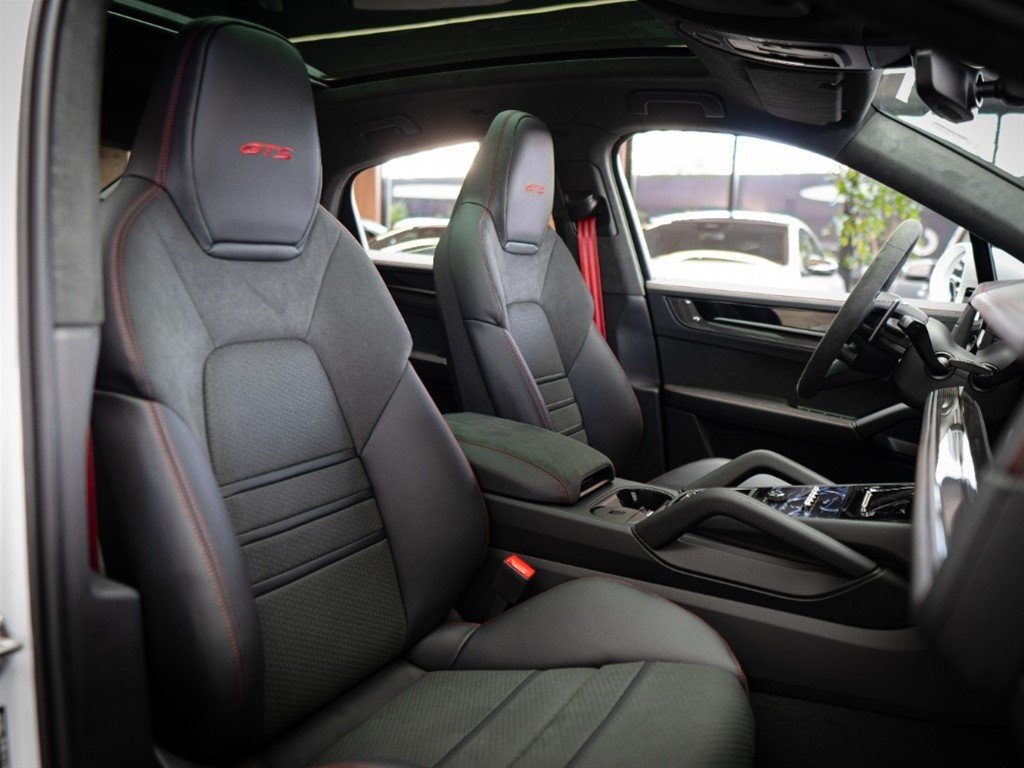 Porsche Cayenne GTS
