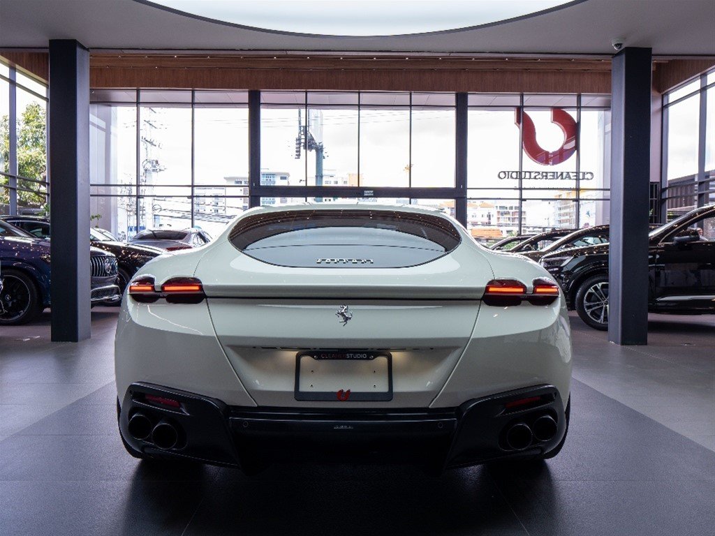 Ferrari Roma