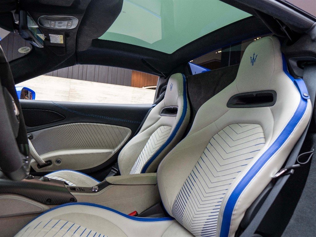 Maserati MC20