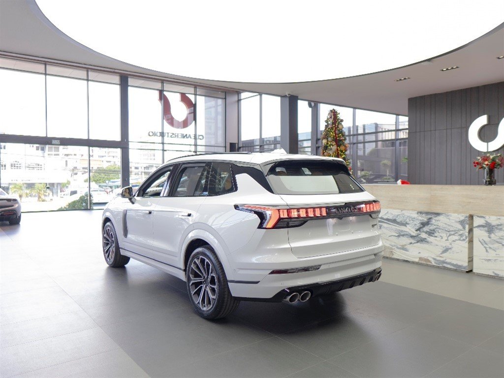 Lynk CO 09 Halo