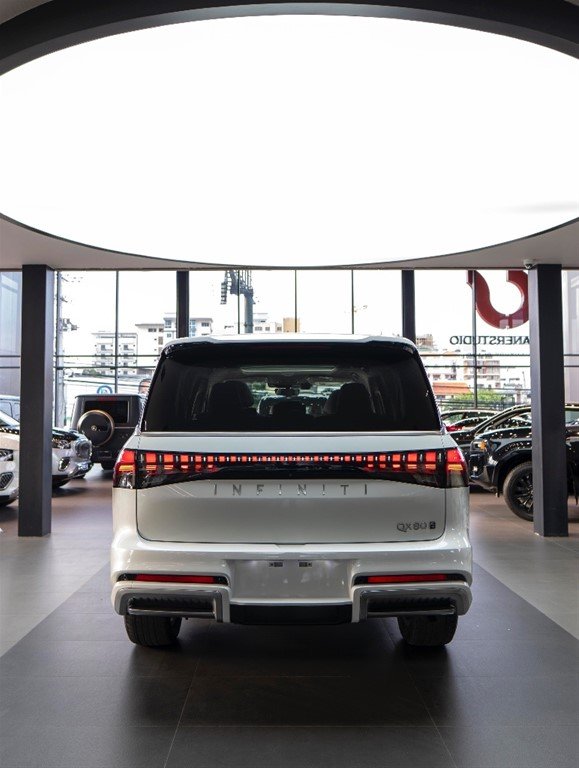 Infiniti QX-80