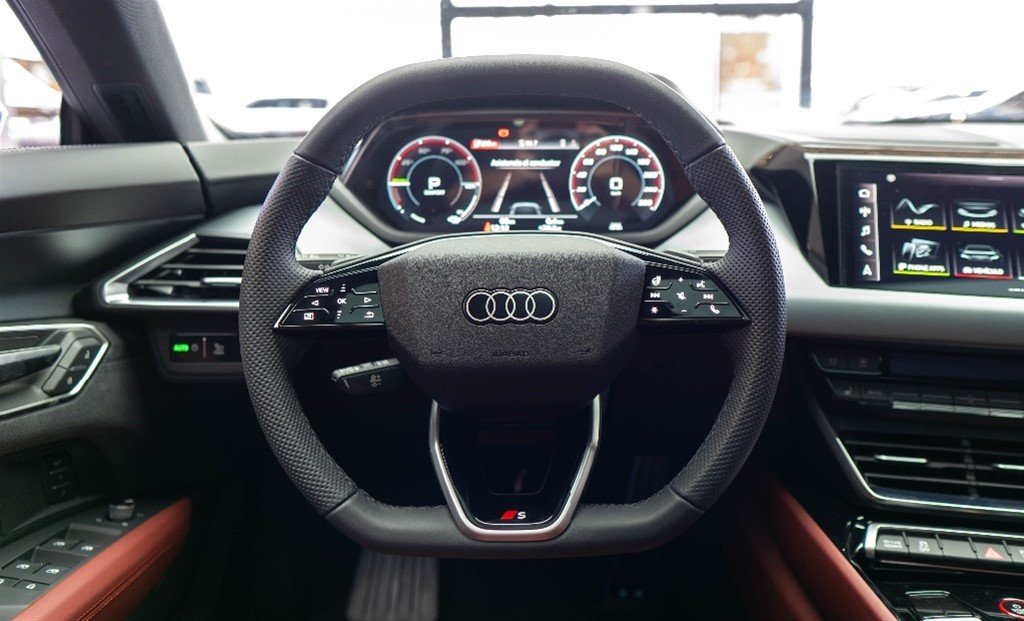 Audi S E-TRON GT