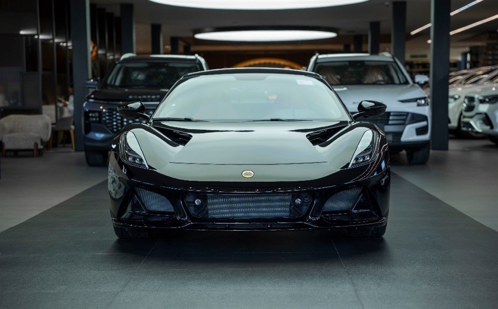 Lotus Emira