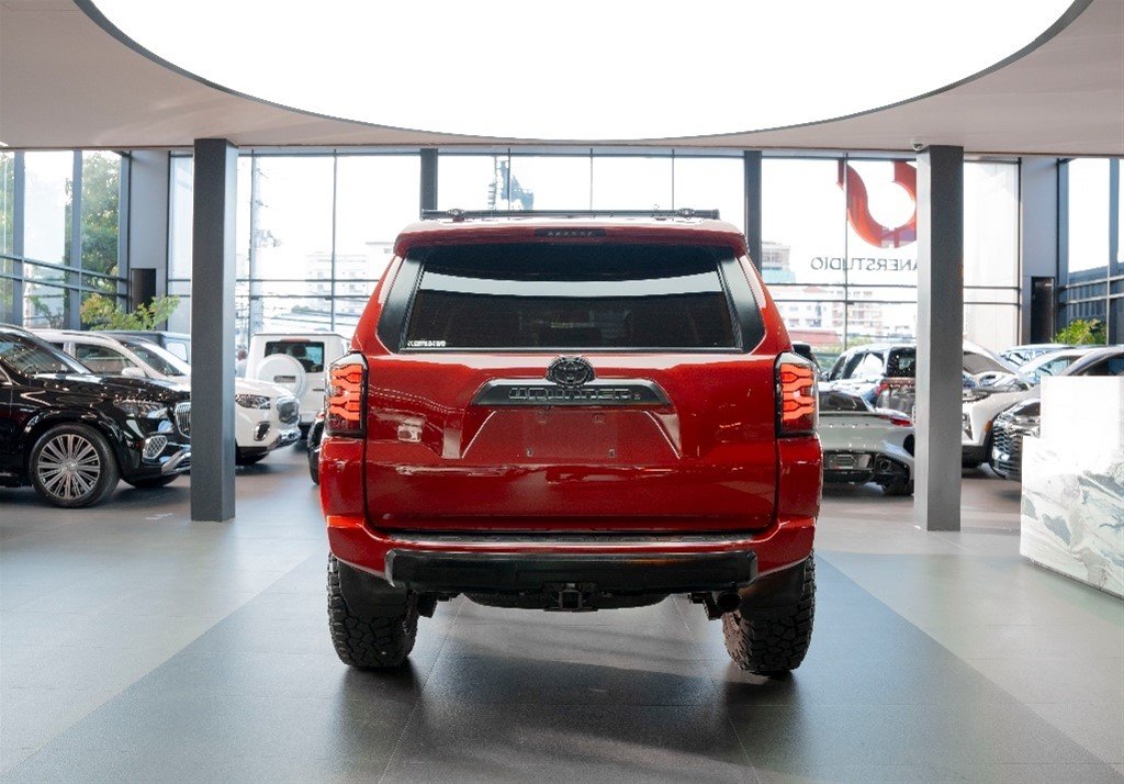 Toyota 4 Runner SR5
