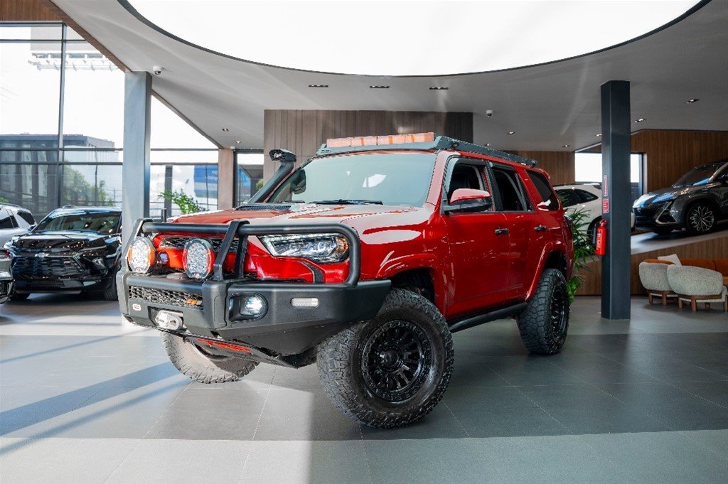 Toyota 4 Runner SR5