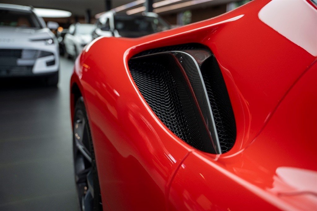 Ferrari SF90 Stradale