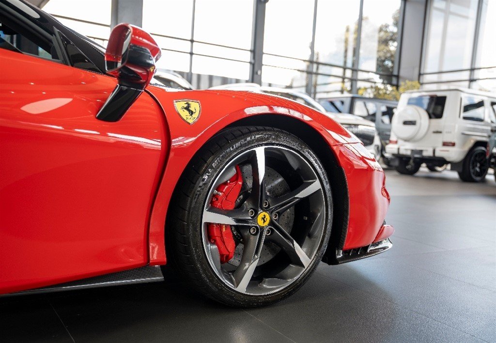 Ferrari SF90 Stradale