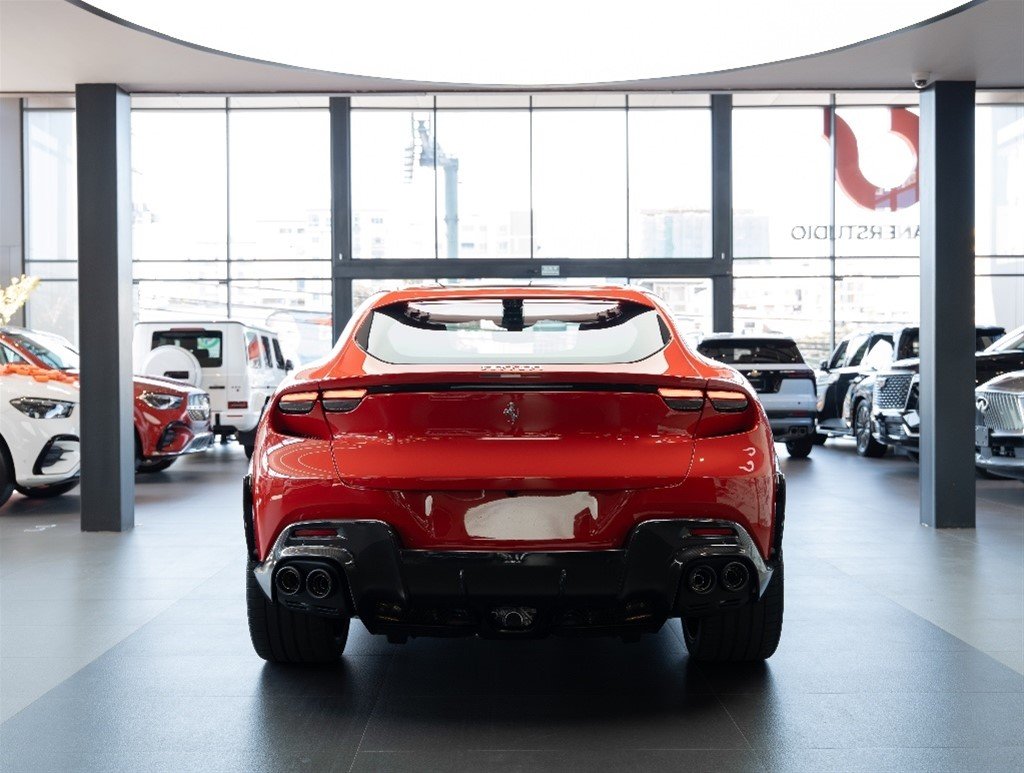 Ferrari Purosangue