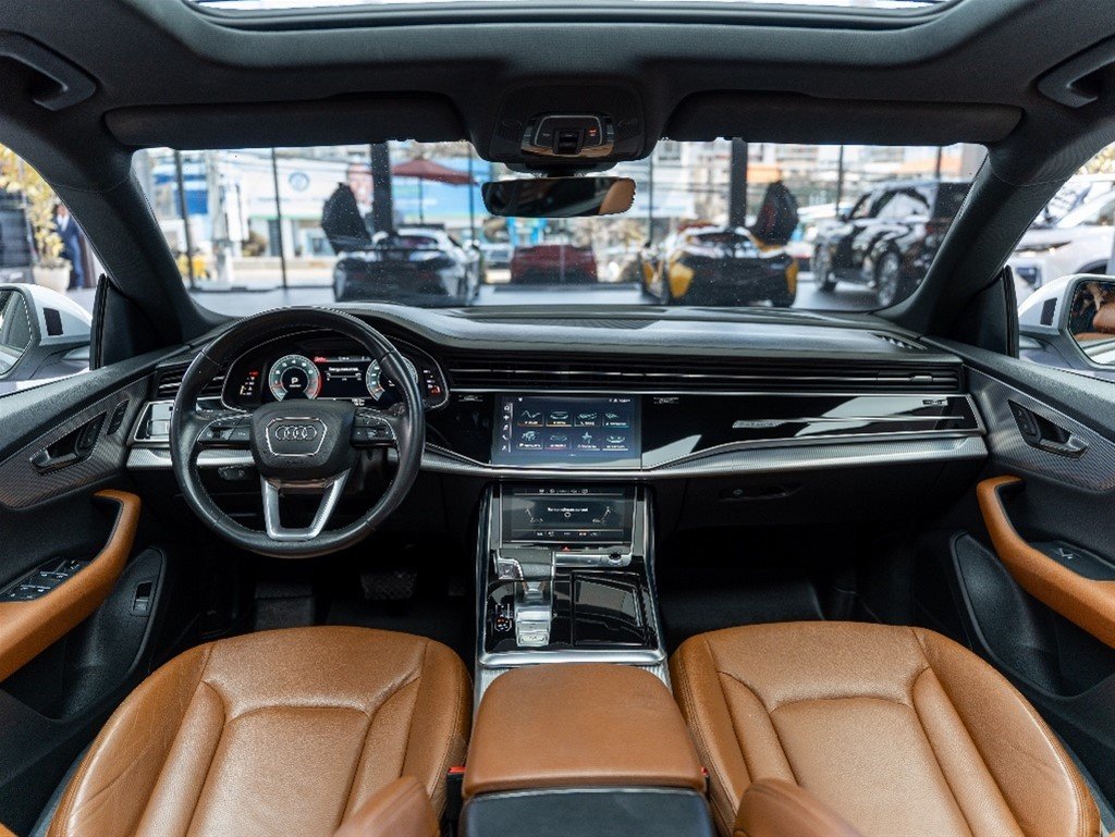 Audi Q8