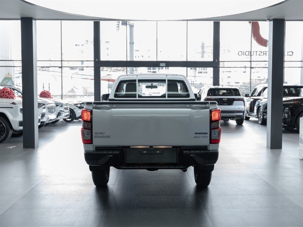 Isuzu DMAX