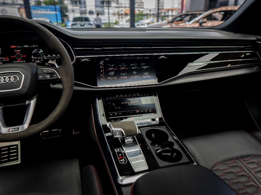 Audi RS Q8