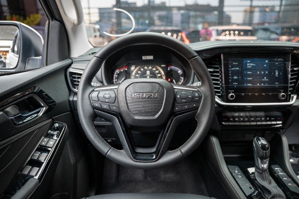 Isuzu Mux