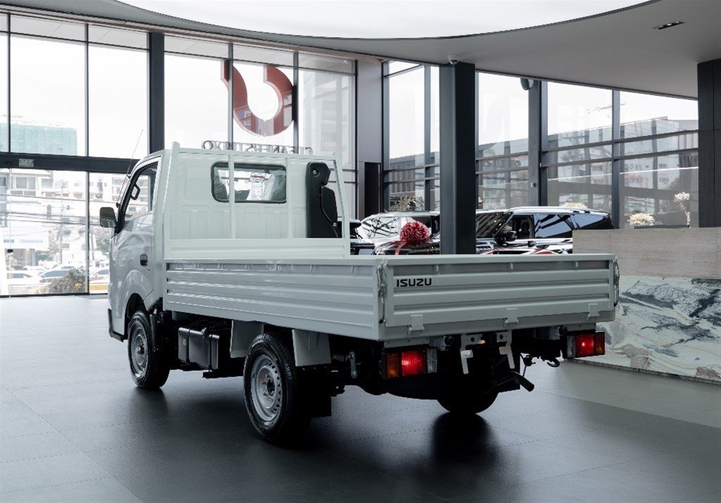 Isuzu Traviz 10 Pies