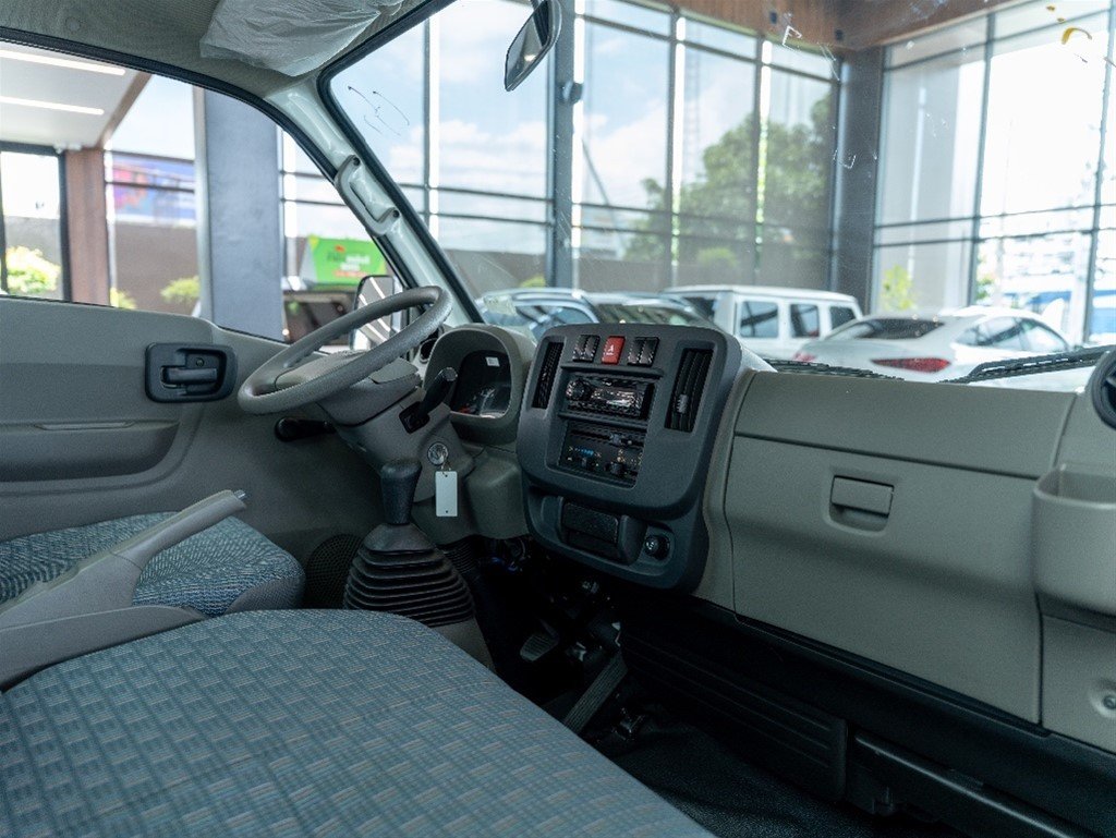 Isuzu Traviz 10 Pies
