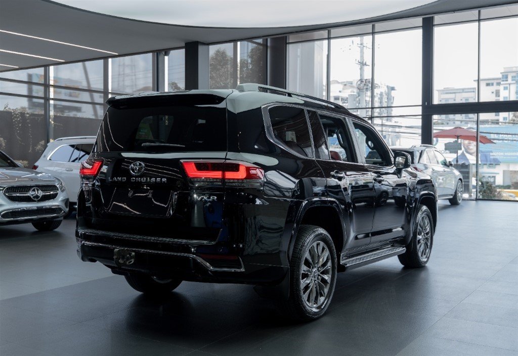 Toyota Land Cruiser VXR