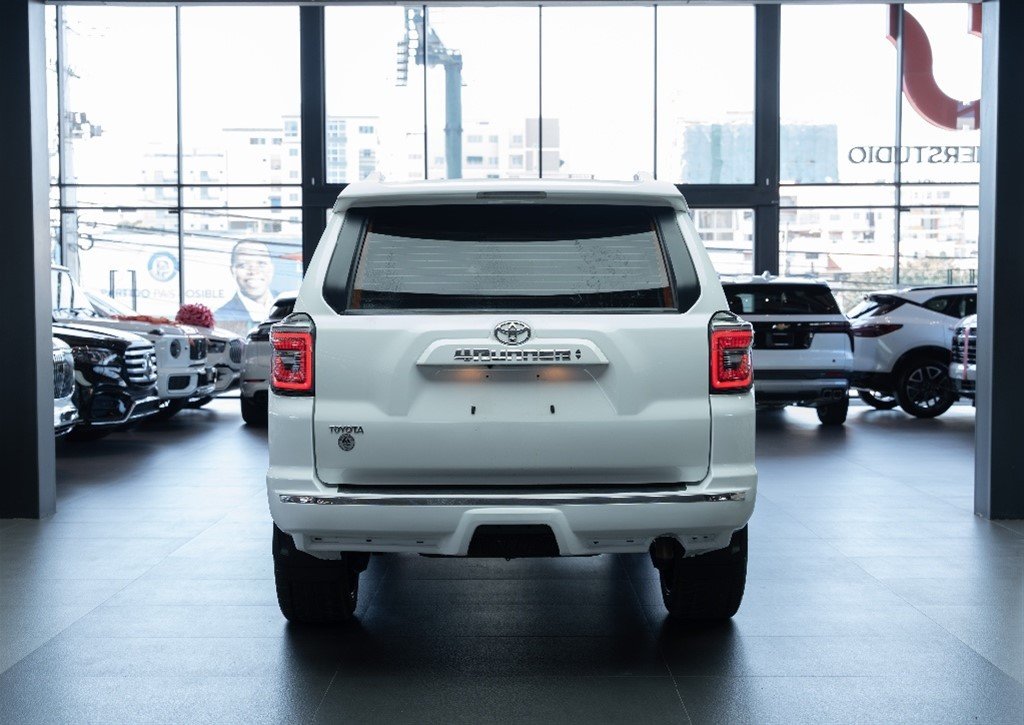 Toyota 4 Runner SR5