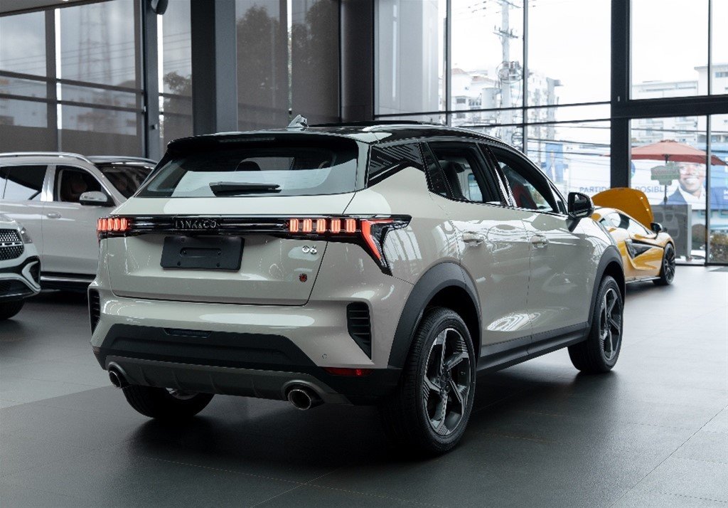Lynk CO 06 Hyper Halo