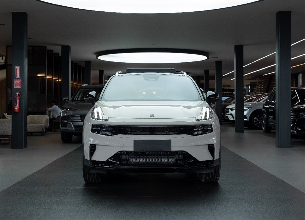 Lynk CO 06 Hyper Halo