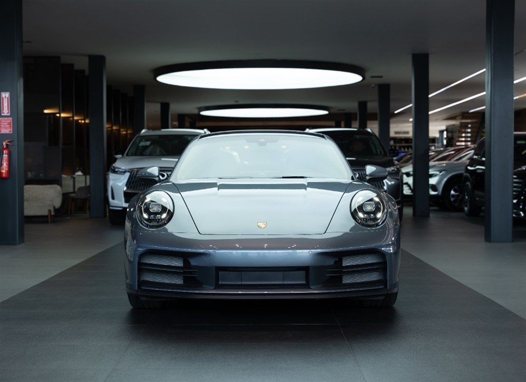 Porsche 911 Carrera — foto 3