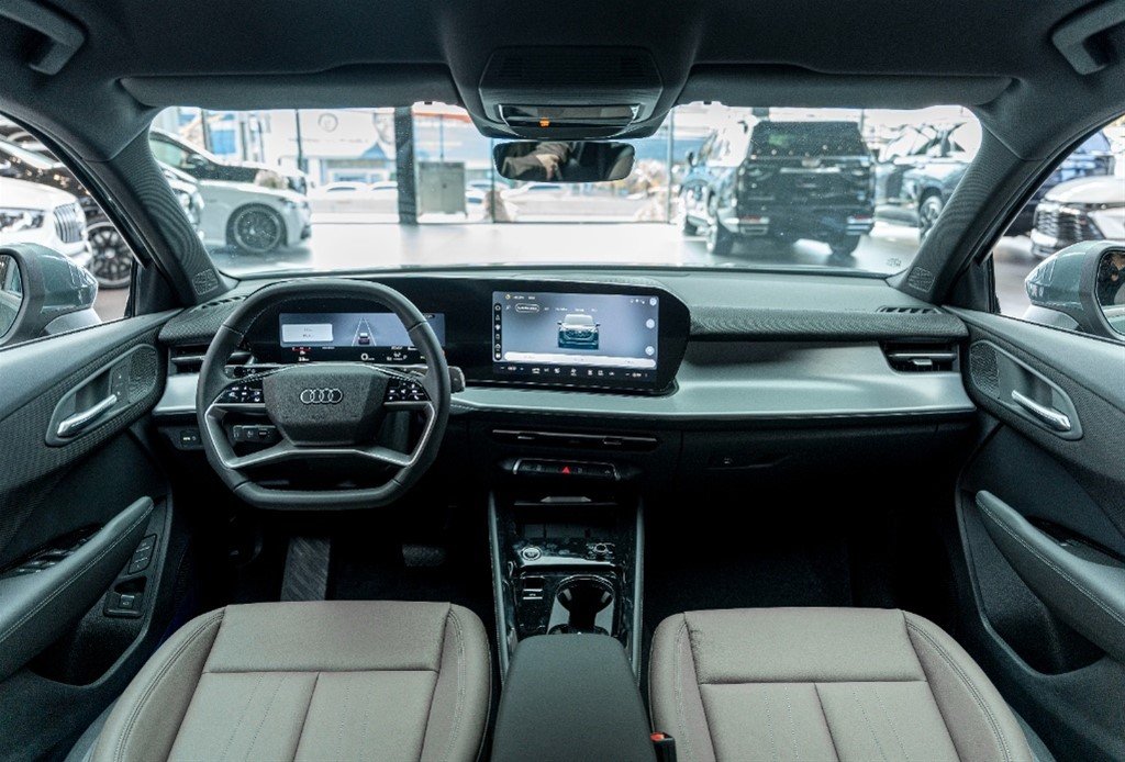 Audi Q3 — foto 10