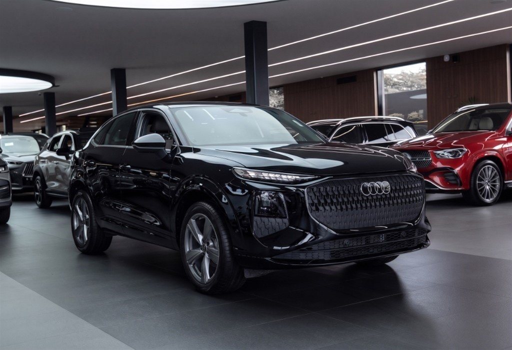 Audi Q3 — foto 9