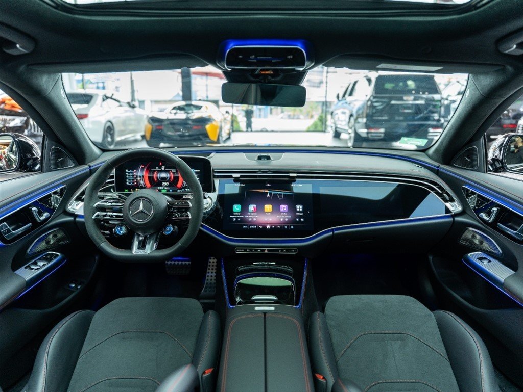 Mercedes-Benz Clase E 53 AMG — foto 12