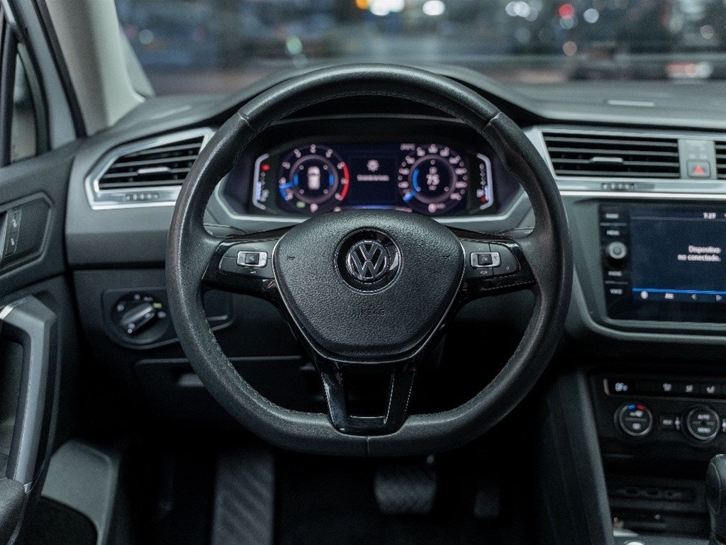 Volkswagen Tiguan — foto 6