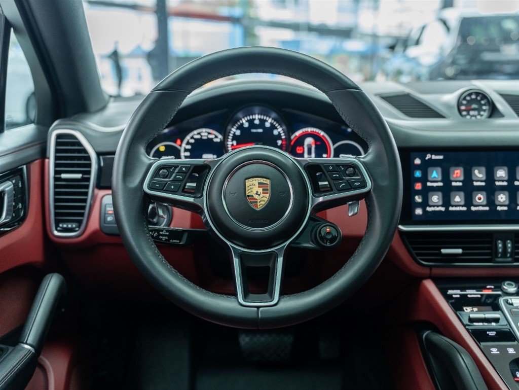Porsche Cayenne Coupe — foto 11