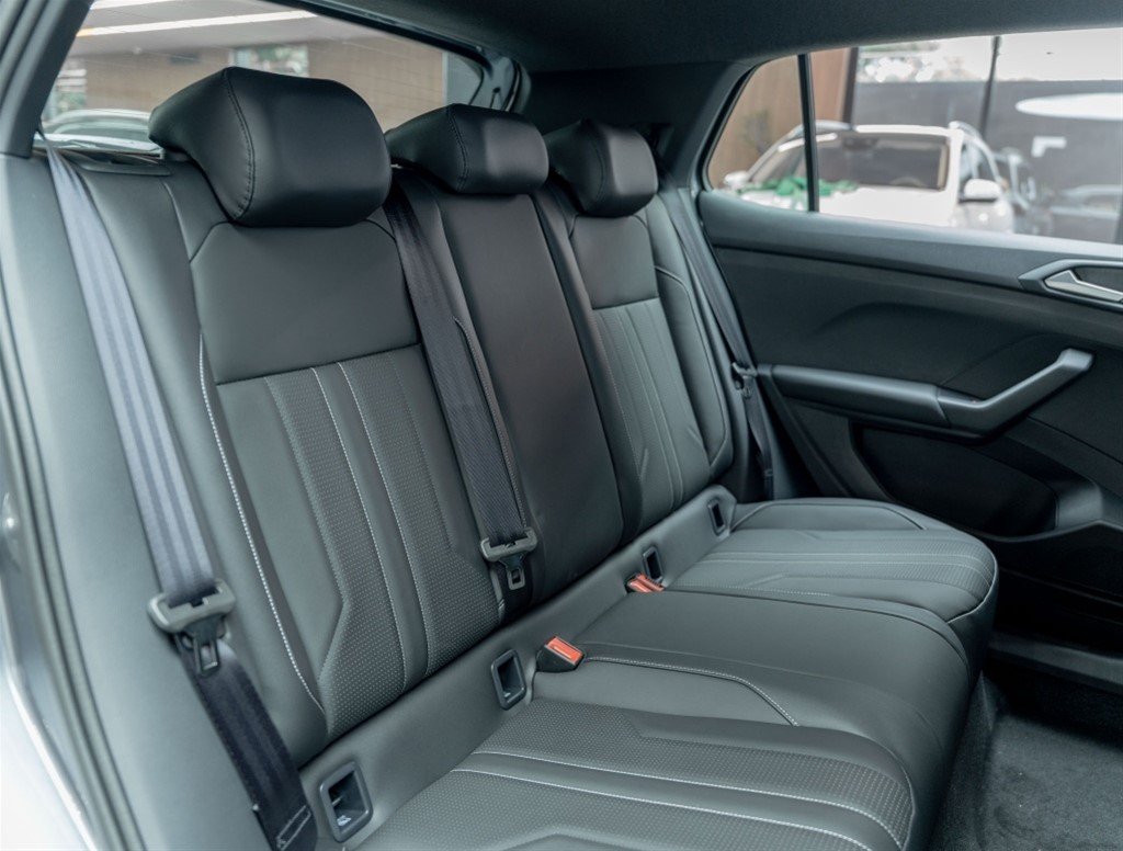 Volkswagen T- Cross — foto 4
