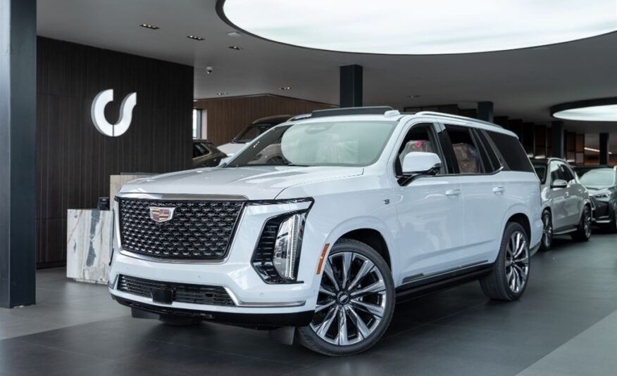 Cadillac Escalade Luxury Short