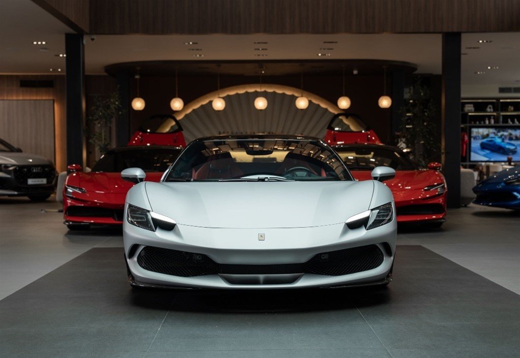 Ferrari 296 GTB — foto 10