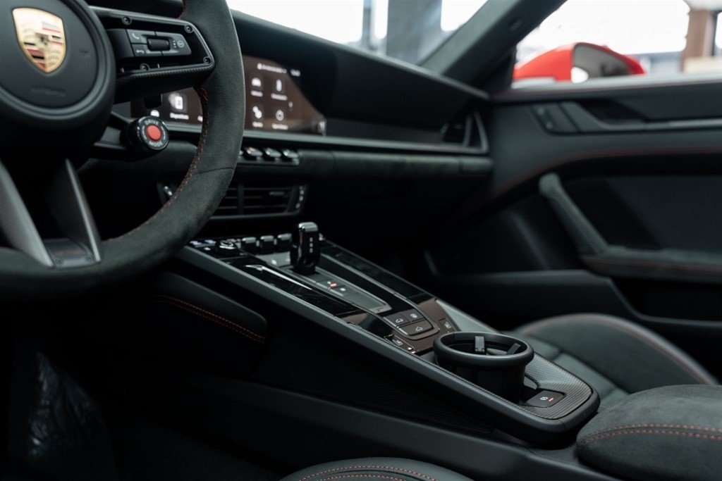 Porsche 911 Carrera GTS — foto 5