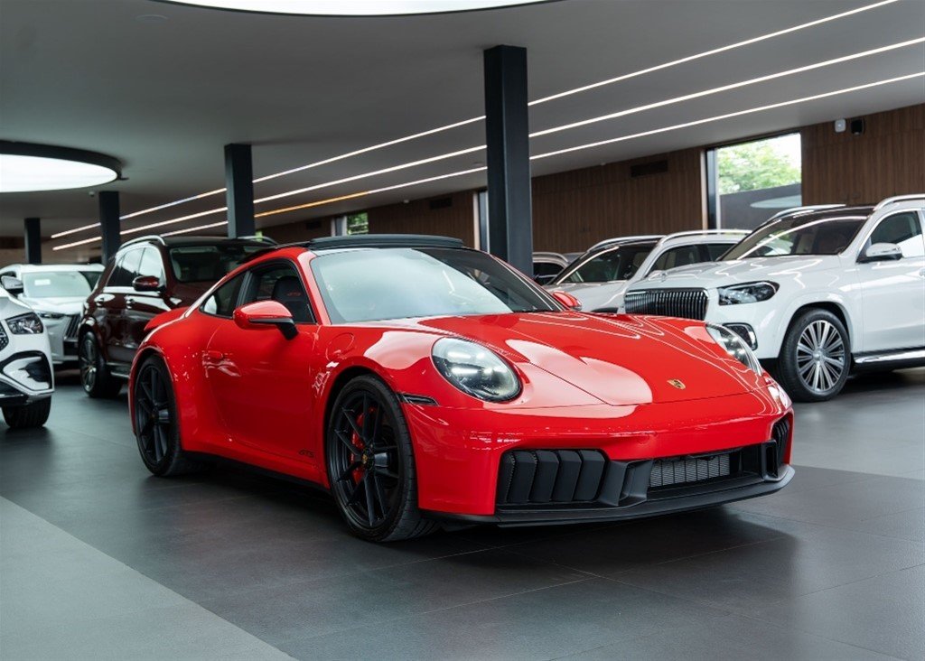 Porsche 911 Carrera GTS — foto 10