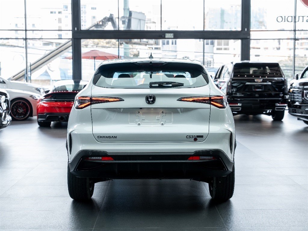 Changan CS 35 Max — foto 2