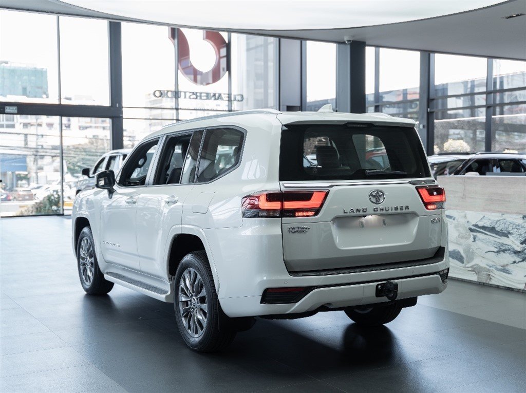 Toyota Land Cruiser — foto 8