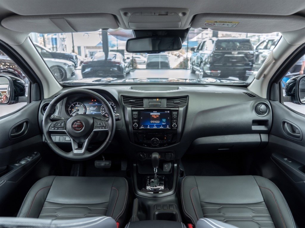 Nissan Frontier Pro-4X — foto 4