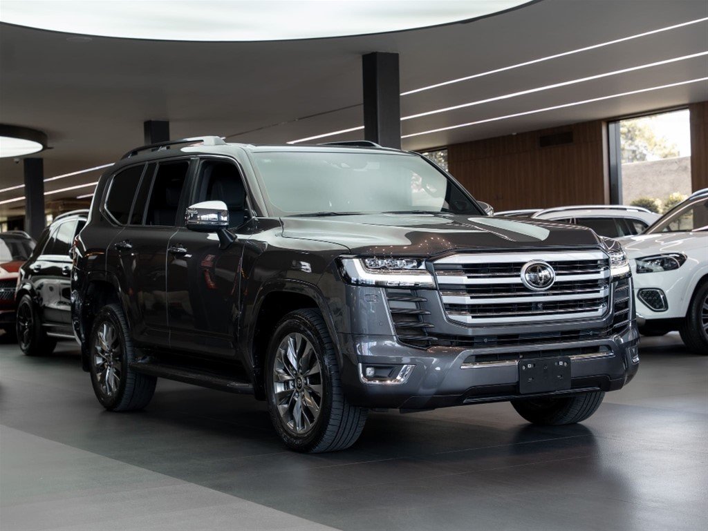 Toyota Land Cruiser 300 VX-R — foto 3