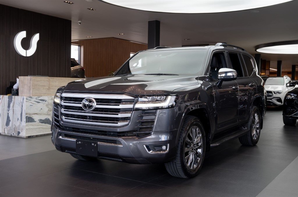 Toyota Land Cruiser 300 VX-R — foto 4