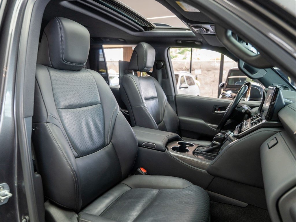 Toyota Land Cruiser 300 VX-R — foto 8