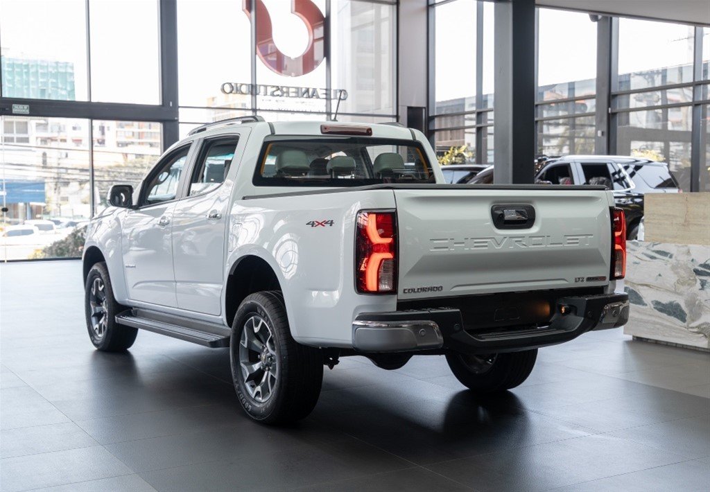 Chevrolet Colorado LTZ — foto 2