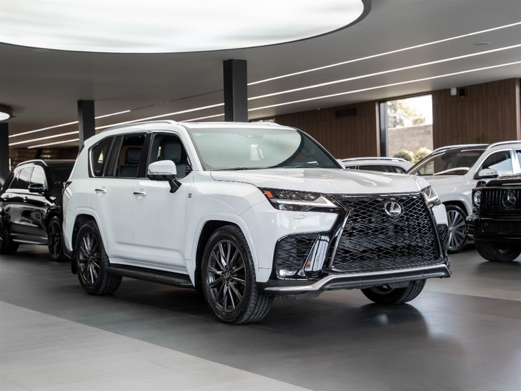 Lexus LX 600 Sport — foto 8