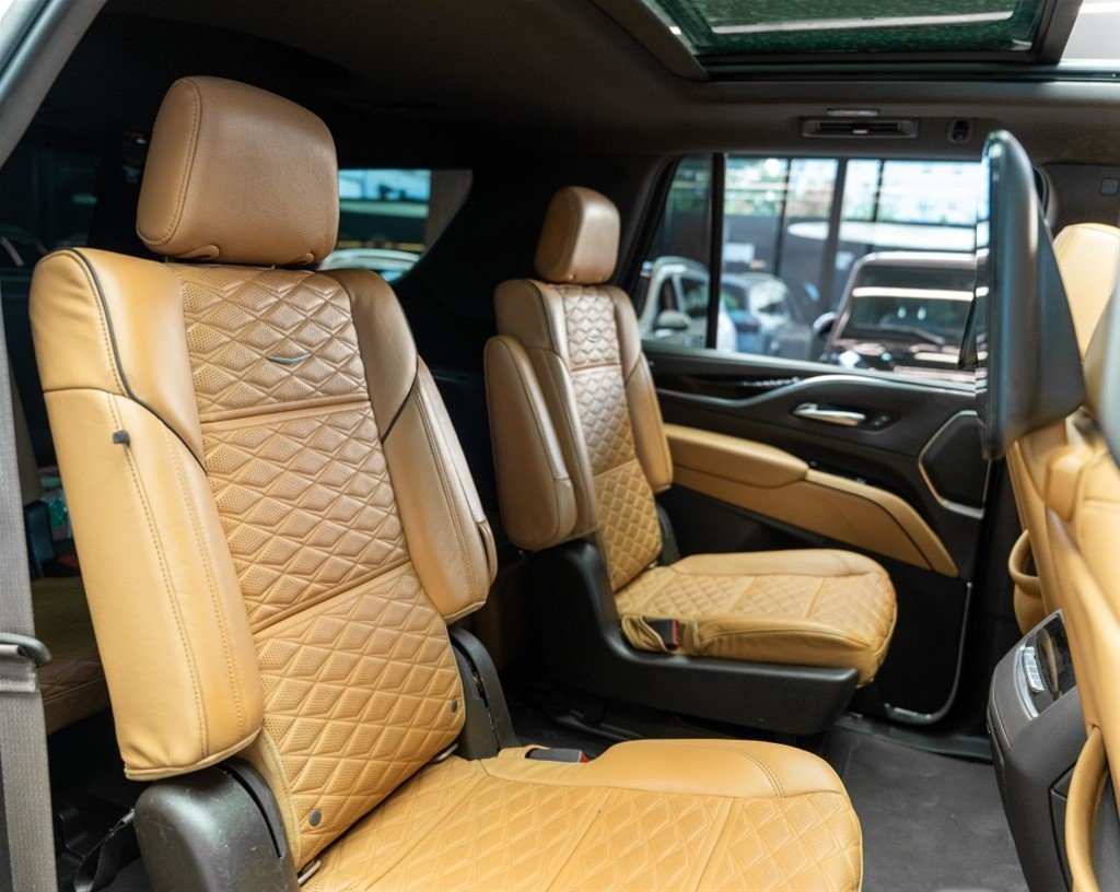 Cadillac Escalade Luxury Short — foto 6