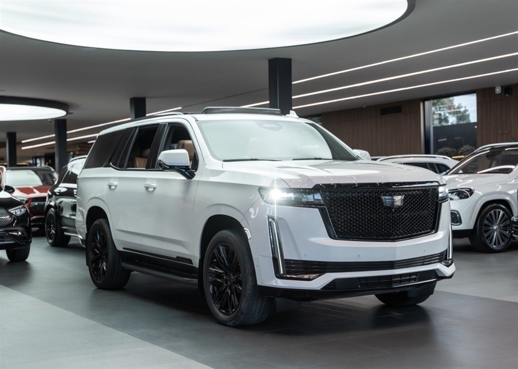 Cadillac Escalade Luxury Short — foto 11