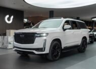 Cadillac Escalade Luxury Short