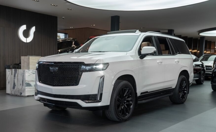 Cadillac Escalade Luxury Short